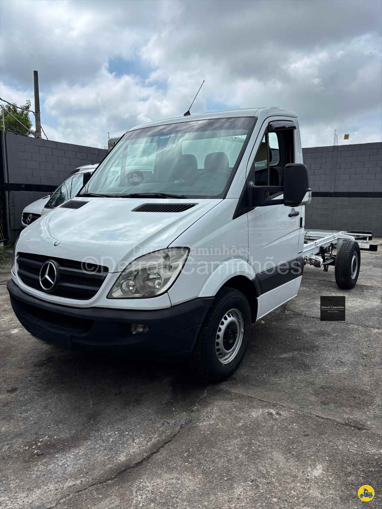 UTILITARIOS MERCEDES-BENZ Sprinter Chassi 311 Detroit Caminhões SAO JOSE DOS CAMPOS SÃO PAULO SP